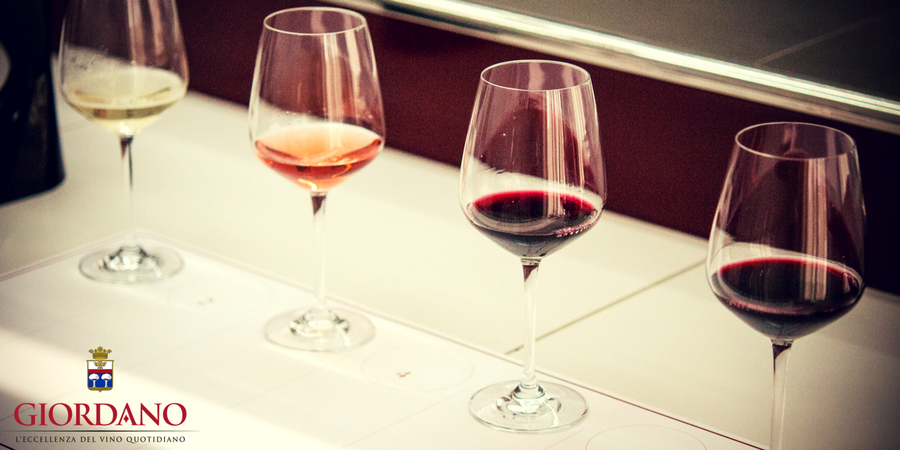 Come si degusta il vino Come si degusta il vino