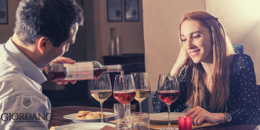 San Valentino a tavola: il menu per una perfetta cena romantica San Valentino a tavola: il menu per una perfetta cena romantica
