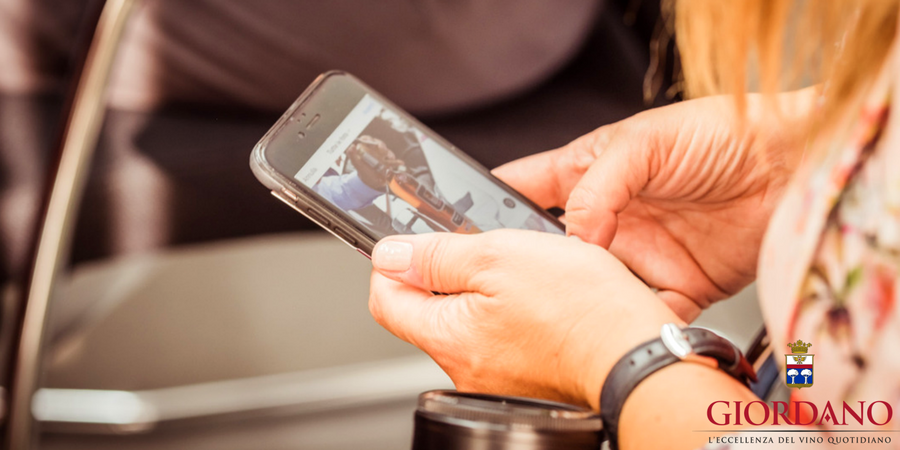 Vino e tecnologia: social, accessori e app per wine geek Vino e tecnologia: social, accessori e app per wine geek