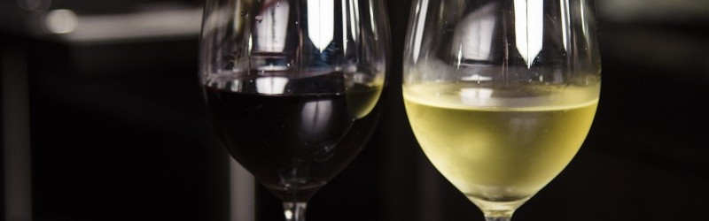 Giordano Vini consiglia di non esagerare con gli alcolici: bevi meno, bevi bene