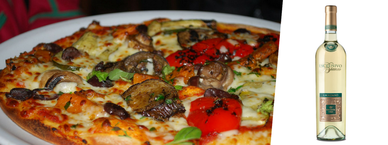 Con la pizza Ortolana suggeriamo di servire un Esclusivo Bianco Etichetta Oro