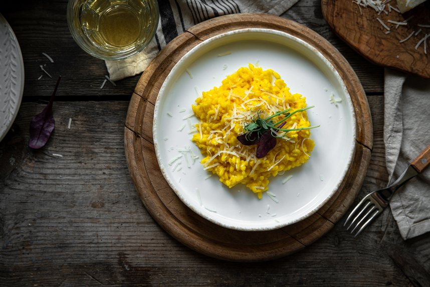 vini bianchi e rossi da abbinare al risotto alla milanese