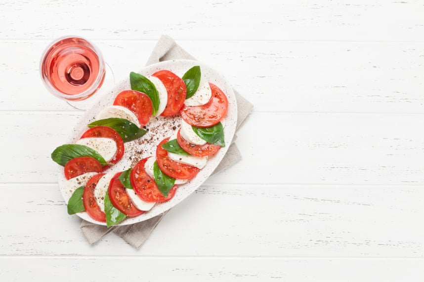 vino e caprese abbinamenti
